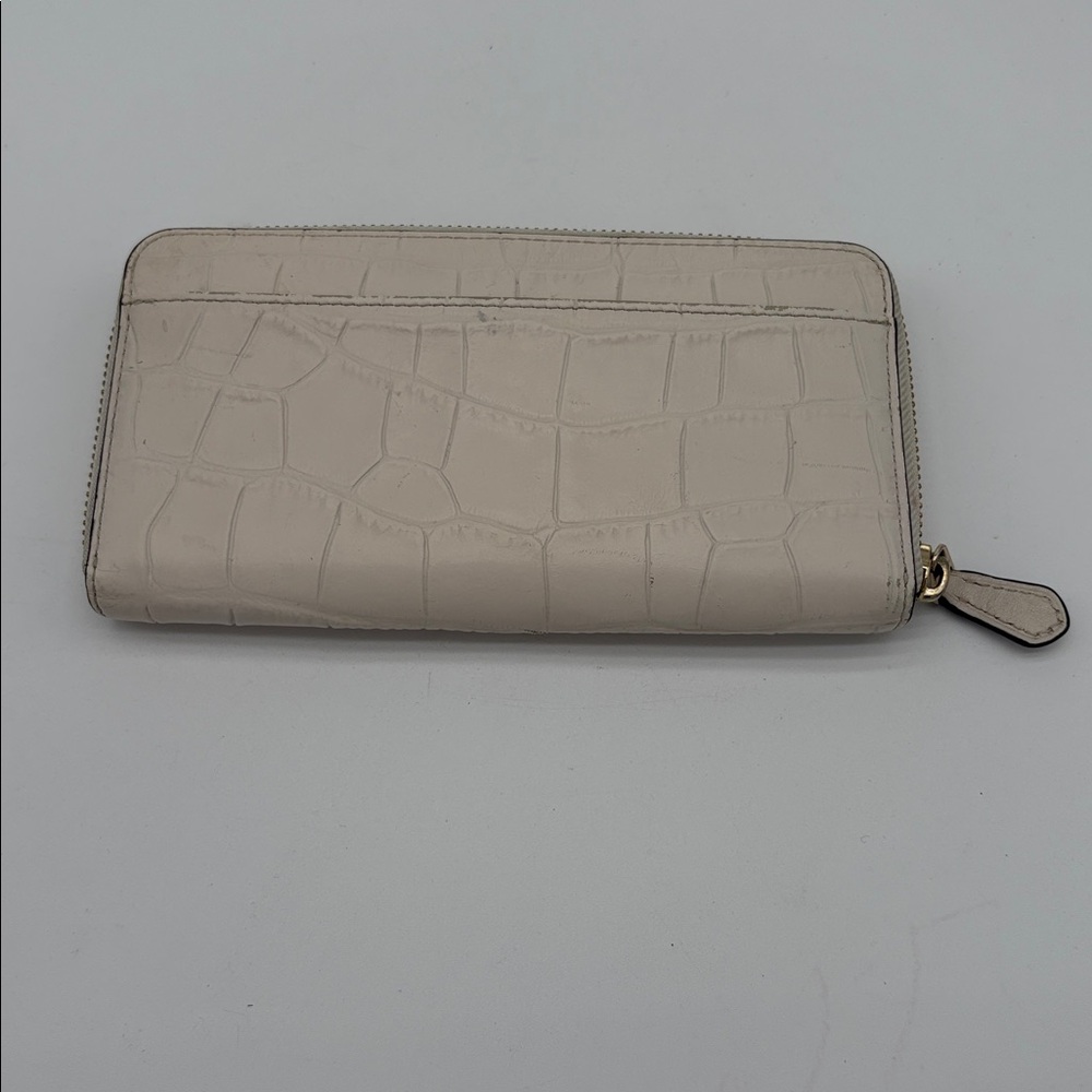 Coach Ivory Croc Zip Around Wallet BLEMISH - Picture 3 of 7